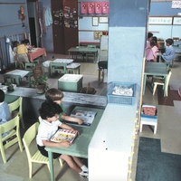 [Bambini al lavoro, Casa dei Bambini di Viale Spartaco (quartiere Tuscolano), anni Ottanta, Roma] - Archivio ONM.$$$506