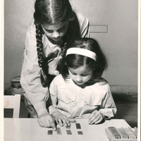 [Arithmetic learning activity] Montessori Elementary School “U. Bartolomei”, Rome, 1960s - ONM Archive$$$488