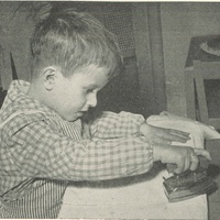 Scuola Montessori, Ugo Bartolomei Roma Esercizi di vita pratica: Sezioni Montessori della scuola “U. Bartolomei”, Roma - “Vita dell’infanzia, a.I, n. 5-6-7, maggio-giugno-luglio 1952, p. 69.$$$490