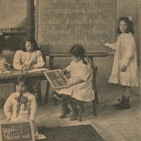 Scuola Montessori in Italia Esercizi di scrittura nelle scuole Montessori in Italia, Casa dei Bambini, Roma, 4 Maggio 1912 - "L'idea Montessori", a.I, n.6, ottobre 1927, p.7.$$$241