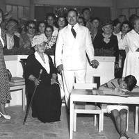 <p>[Maria Montessori in the center, with Hon. Maria de Unterrichter Jervolino, President of the Opera Nazionale Montessori, on the left, and Mario M. Montessori on the right, at the International Montessori Congress on the theme <em>The Formation of Man in World Reconstruction</em>, Sanremo, 22–29 August 1949] – ONM Archive.</p>$$$549