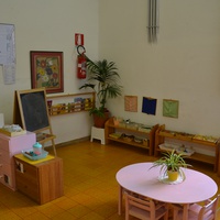 [Angolo per le attività di vita pratica e lo sviluppo della motricità fine, Micronido Montessori gestito dall’ONM in Convenzione con Roma Capitale, via Nomentana 56, primo decennio del Duemila] - Archivio ONM.$$$523